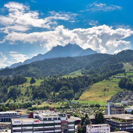 Dream View Apt With Homecinema Netflix & Loggia Luzern Eksteriør bilde